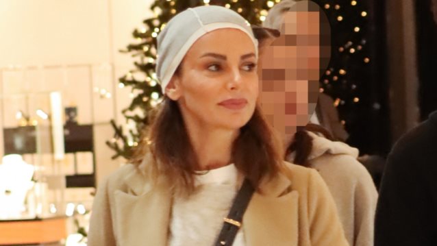 Η Μπέττυ Μαγγίρα και ο Δημήτρης Μάζης σε καθημερινές στιγμές με τις κόρες τους