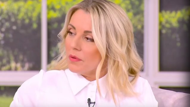 Ματίνα Νικολάου: &quot;Να γυρίσει στην τηλεόραση ο Νίκος Μουτσινάς να τελειώνουμε&quot;
