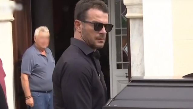 Γιώργος Αγγελόπουλος: &quot;Αυτό δεν το θέλω εδώ, η μητέρα μου δεν έχει πεθάνει&quot;