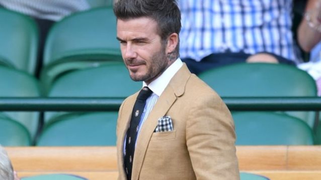 David Beckham: Μόνο εκείνος μπορεί να υποστηρίξει αυτό το mix &amp; match look
