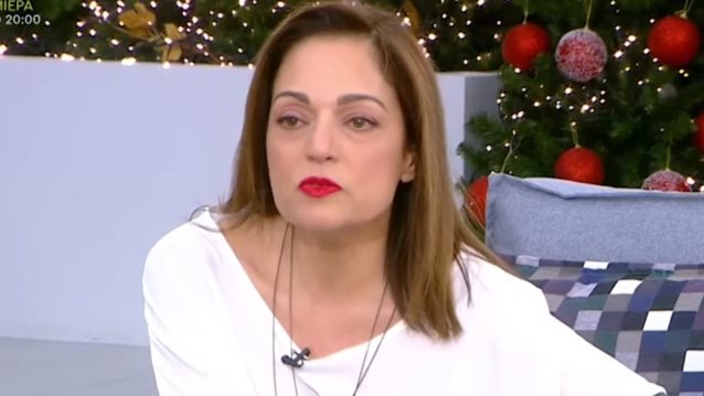 Η Ελένη Καρακάση αποκαλύπτει για τις "Άγριες Μέλισσες": "Είναι αρκετοί οι ηθοποιοί που έχουν νοσήσει"