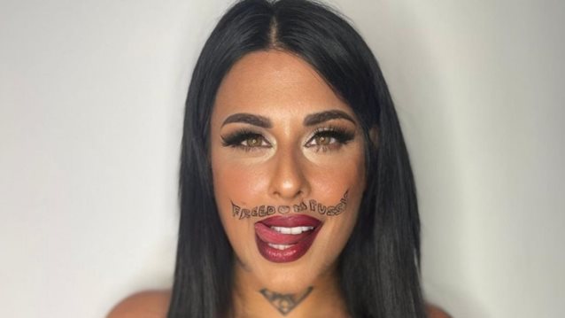 Η ατάκα της Σούπερ Κική για τον Fipster: &quot;Είναι ηλίθιος που το έκανε αυτό, υπάρχει κάτι που τον εγκλωβίζει&quot;