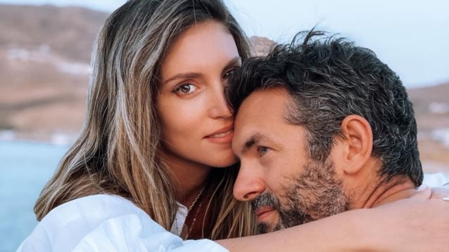 Η Αθηνά Οικονομάκου μιλά πρώτη φορά για το διαζύγιο από τον Φίλιππο Μιχόπουλο