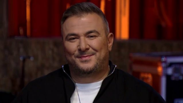 Μένουμε σπίτι με τον Αντώνη Ρέμο: Οι διάσημοι καλεσμένοι που μίλησαν στην εκπομπή του