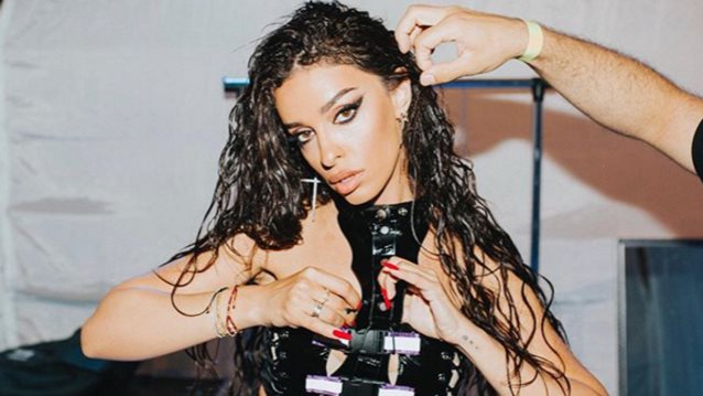 Ελένη Φουρέιρα: Κι όμως συνέβη! Το &quot;Fuego&quot; έπαιξε στο ELITE