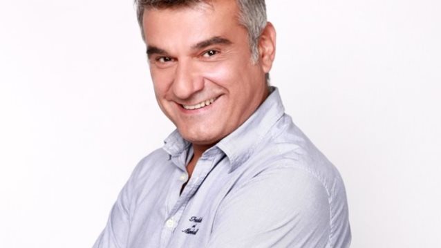 Κώστας Αποστολάκης: Αυτή είναι η νέα του σύντροφος!