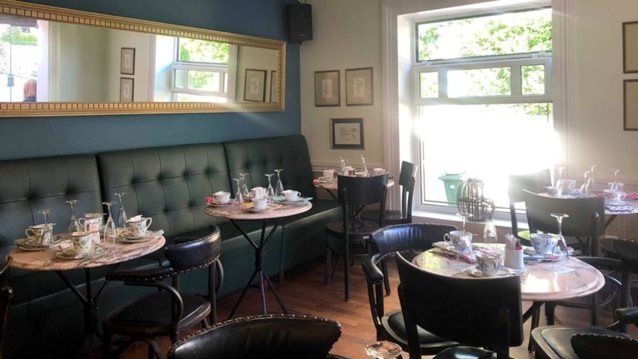 Καφέ Αμαρυλλίς: Το πρώτο μαγαζί - θύμα του κορονοϊού είναι ένα από τα ωραιότερα της Κηφισιάς