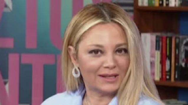 Νάνσυ Ζαμπέτογλου: &quot;Να σας διαβάσω ένα μήνυμα που μου ήρθε;&quot;