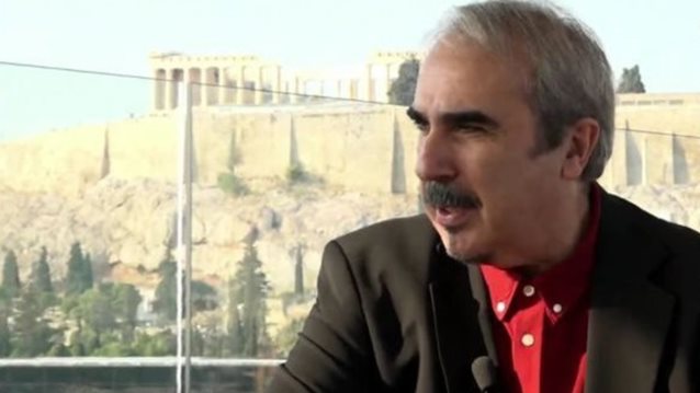 Βαγγέλης Περρής: Η αυστηρή κριτική στην τηλεόραση: «Τελείωσαν οι βασιλιάδες και οι βασίλισσες»