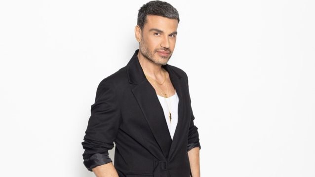 Παντελής Τουτουντζής | Η συμβολική κίνηση με τα παιδιά του στον τόπο της τραγωδίας στα Τέμπη