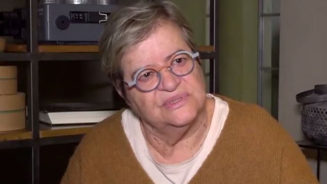 Αιχμηρή η Ντέπυ Γκολεμά: &quot;Ήταν μια χυδαία στιγμή της τηλεόρασης&quot;