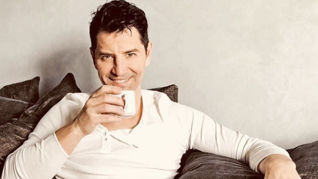 Σάκης Ρουβάς: Αυτή είναι η... καλύτερή του φίλη!