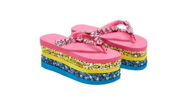 Havaianas: Διάσημοι σχεδιαστές δημιουργούν τη δική τους εκδοχή για καλό σκοπό