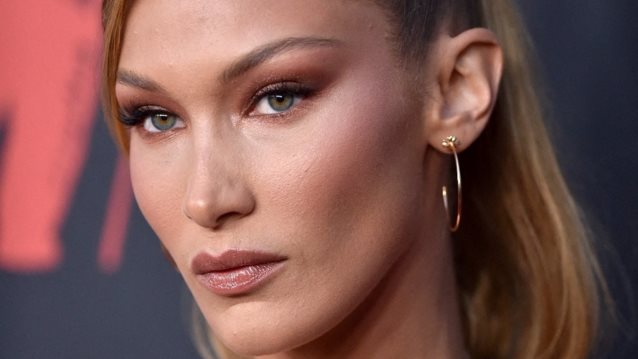 Bella Hadid : Άλλαξε τα μαλλιά της και μοιάζει υπερβολικά πολύ με την Kim Kardashian