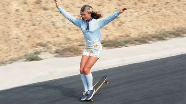 Αθηναΐς Νέγκα: The Blog: Blog Post #4: Θα είσαι ισορροπημένη σύζυγος;