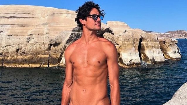 Eye Candy: Ο Πάνος Βλάχος ποζάρει μόνο με το μαγιό του