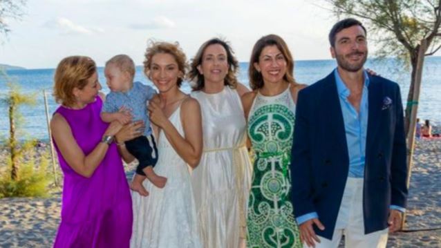 Η Γιούλικα Σκαφιδά βάφτισε τον γιο της και το αποκάλυψε ένα μήνα αργότερα