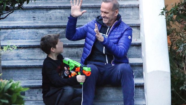 Πέτρος Κωστόπουλος: Ο Μάξιμος είναι ο καλύτερός του φίλος: Δείτε φωτογραφίες!