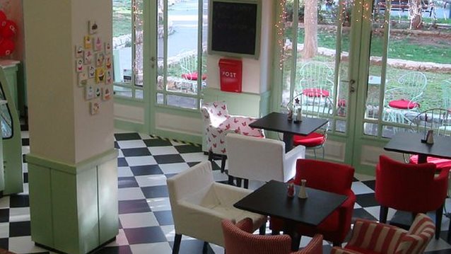 Cake: Το νέο αγαπημένο μας spot δυτικά της πόλης