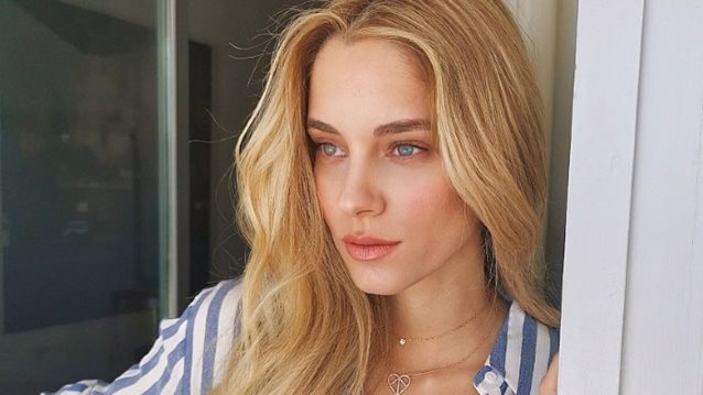 Η Δούκισσα Νομικού εύχεται χρόνια πολλά στον γιο της