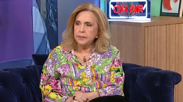 Λόλα Νταϊφά: "Η Βουγιουκλάκη του πέταξε ένα τασάκι γεμάτο γόπες στη μούρη"