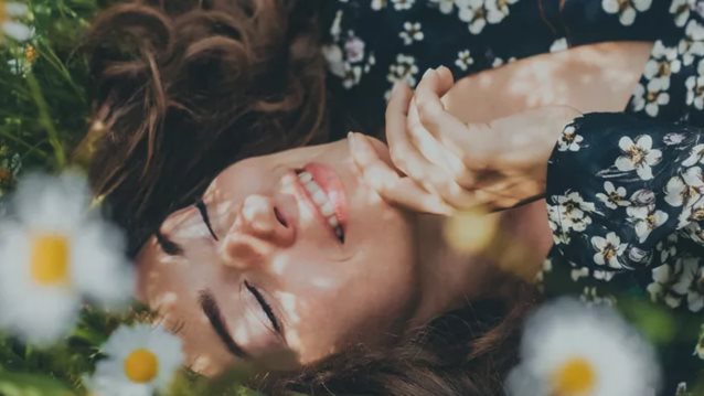 Νεανικό δέρμα χωρίς ρυτίδες με μη επεμβατικό τρόπο; Κι όμως, γίνεται