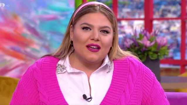 Η Δανάη Μπάρκα λατρεύει το ροζ | Πώς θα φορέσεις το χρώμα που θα προτιμηθεί όσο κανένα άλλο την άνοιξη