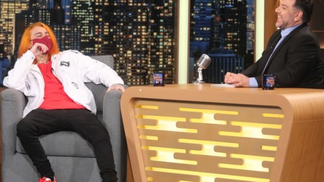 Sin Boy: Ο rapper του «Μαμά» στην πρώτη του συνέντευξη μετά το smash hit των ημερών!