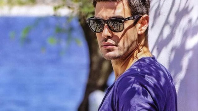 Κώστας Μαρτάκης: Έπεσε θύμα «ροζ» απάτης