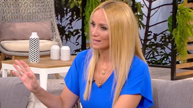 Ναταλι Κακκαβα: Οι αυστηρες δηλωσεις για την Ηλιανα Παπαγεωργιου: «Ο κοσμος δεν περιφερεται γυρω απο την εκπομπη της»