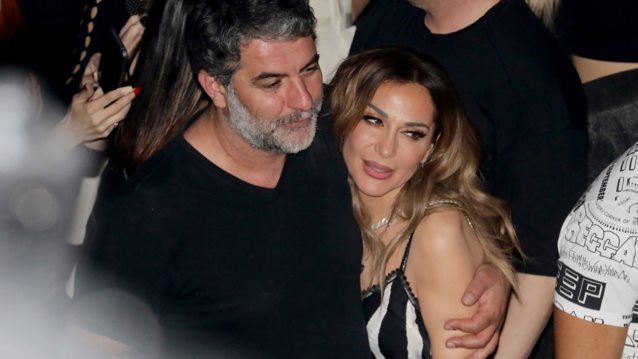 Στο εξωτερικό η Δέσποινα Βανδή και ο Βασίλης Μπισμπίκης