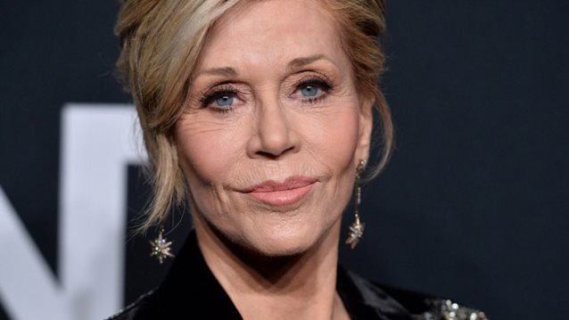 Jane Fonda: Χωρίς καθόλου ρετούς και πιο γοητευτική από ποτέ!
