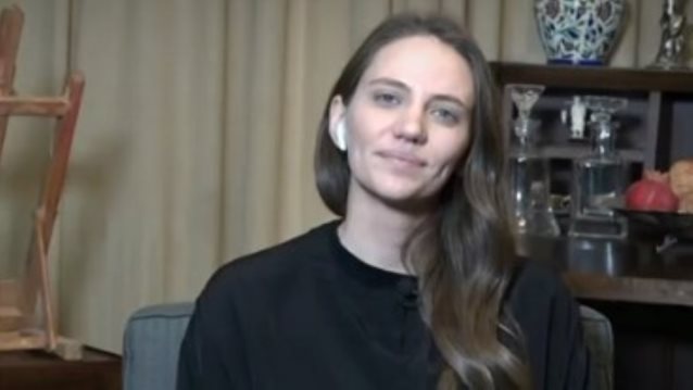 Φωτεινή Παπαθεοδώρου | Η δύσκολη σκηνή στο &quot;Μαύρο Ρόδο&quot; &amp; η μεγάλη ανατροπή στα επόμενα επεισόδια