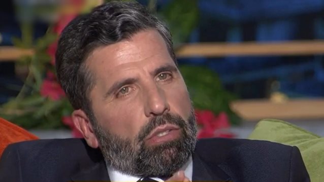 Ο Θανάσης Βισκαδουράκης συγκινεί: "Μου ζήτησε συγνώμη λίγο πριν πεθάνει"