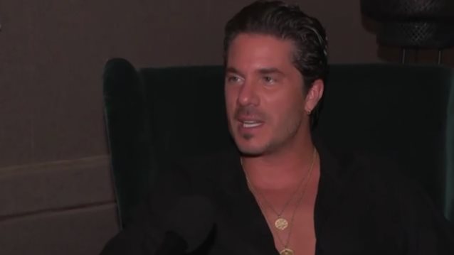 Νίκος Οικονομόπουλος: &quot;Δεν υπηρετώ το σύστημα - Είναι μειονέκτημα στις ημέρες μας να είσαι ευαίσθητος&quot;