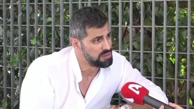 Γιώργος Παράσχος: "Με το που τελείωσε ο ένας καρκίνος, ήρθε ο επόμενος - Με τη σύντροφό μου πάμε μαζί για θεραπεία"