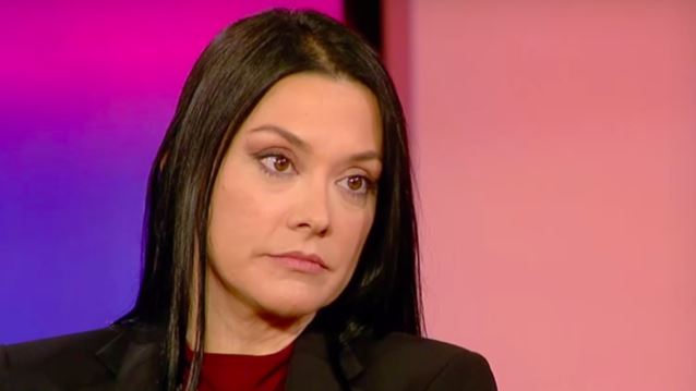 Νάντια Γιαννακοπούλου: &quot;Προσωπικά δεν θα θήλαζα στα έδρανα, δεν θα το έκανα. Δεν θα ένιωθα άνετα εγώ η ίδια&quot;