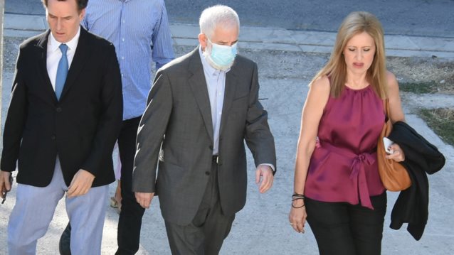 Δίκη Φιλιππίδη: Καταθέτει ο Σπύρος Μπιμπίλας ως &quot;μάρτυρας αλήθειας&quot; - Τι έχει υποστηρίξει η Ελπίδα Νίνου