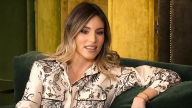 Αθηνά Οικονομάκου | Η μεγάλη επιστροφή της στα τηλεοπτικά πλατό