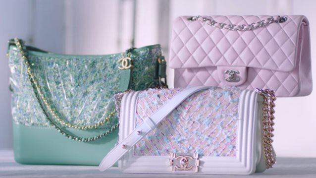 Εσύ γνώριζες πώς φτιάχνονται οι τσάντες Chanel;
: Μάθε τα πάντα μέσα από αυτό το μαγευτικό βίντεο
