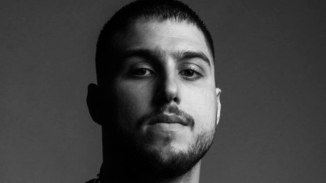 Ο Rack κυκλοφόρησε νέο άλμπουμ και ξετρελαίνει το κοινό του με το "EGO THERAPY"