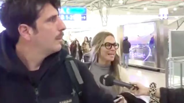 Ντορέττα Παπαδημητρίου και Γιώργος Γεροντιδάκης μαζί στο αεροδρόμιο