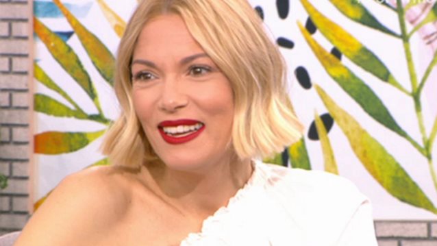 Βίκυ Καγιά: Τα κιλά της εγκυμοσύνης &amp; οι δυσκολίες που αντιμετώπισε μετά τον ερχομό του γιου της