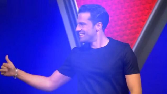 Ο Κωνσταντίνος Αργυρός είναι στο &quot;The Voice&quot; - Δείτε την εντυπωσιακή είσοδο