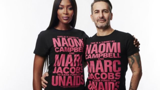 Marc Jacobs &amp; Naomi Campbell: Σχεδίασαν ένα t-shirt για την Παγκόσμια Ημέρα κατά του AIDS
