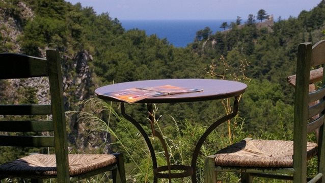 MamaPost by the Mamagers: «Αγαπημένο μου εξοχικό, πόσο σε εκτίμησα με την κρίση!»
