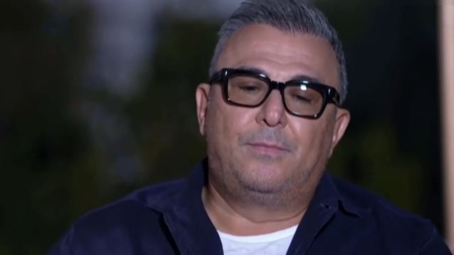 Αντώνης Ρέμος: &quot;Ευελπιστούμε η Μαρινέλλα να επικοινωνήσει με το περιβάλλον, να μπορέσουμε να αποχαιρετιστούμε&quot;