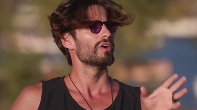 GNTM: Ο εκνευρισμός του Γιώργου Καράβα και η ατάκα σε παίκτη: «I don’t give a f@@»