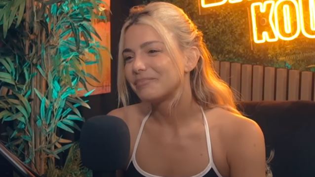 Josephine: &quot;Με είχε ενοχλήσει πολύ και έκλαιγα - Έκλαιγα πολύ, μαζεύτηκα, βγήκα και τραγούδησα&quot;