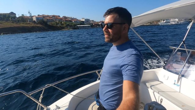 &quot;Happy Traveller&quot; | Ο Ευτύχης Μπλέτσας ταξιδεύει εντός Ελλάδος! Δείτε το trailer